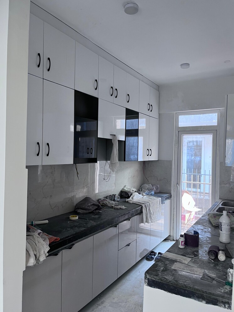 Kitchen, smart-world-gems 2 Bedroom 1194 Sq.Ft. Builder Floor In Sector 89 Gurgaon 9549315