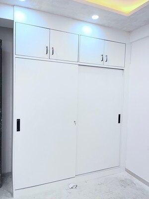 Room in 2 BHK Builder Floor at Smart World Gems, Sector 89 – for Sale