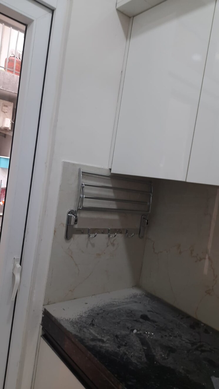 Kitchen, smart-world-gems 3.5 Bedroom 1494 Sq.Ft. Builder Floor In Sector 89 Gurgaon 9549340