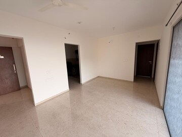 Room in 2 BHK Apartment at VJ Yashwin Nuovo Centro, Wakad – for Rent