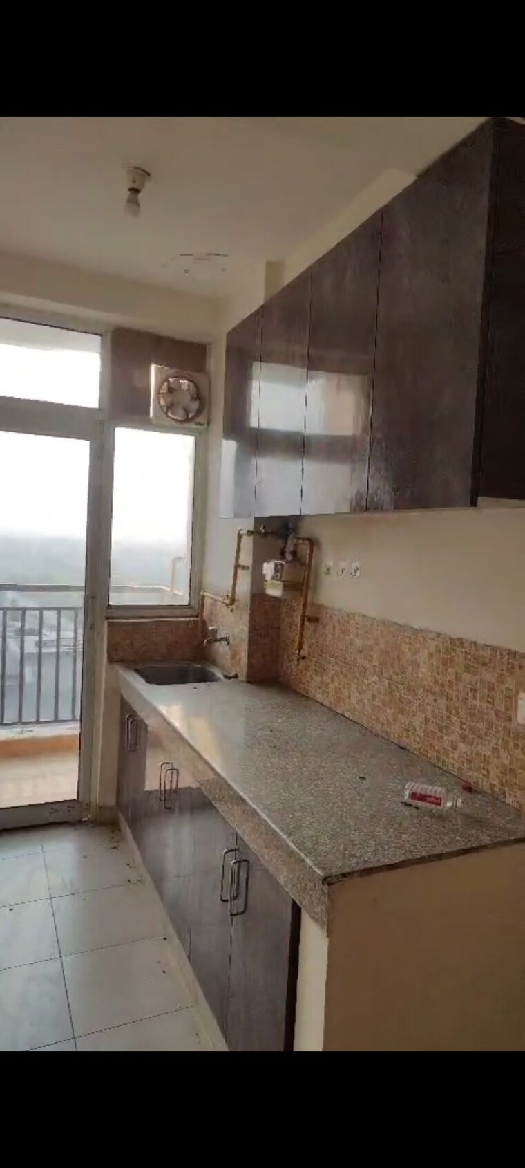 Kitchen, wave-city 2 Bedroom 624 Sq.Ft. Apartment In Wave City Ghaziabad 9549441