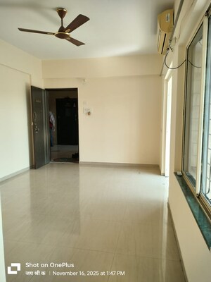 Room in 2 BHK Apartment at Kalpataru Splendour, Wakad – for Sale