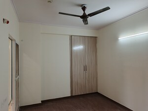 Room in 3 BHK Apartment at Newtech La Palacia, Tech Zone 4 Greater Noida – for Rent