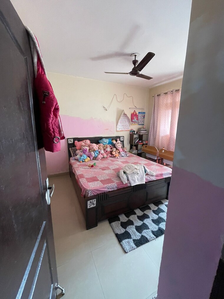 Bedroom, klj-greens 2.5 Bedroom 1343 Sq.Ft. Apartment In Sector 77 Faridabad 9549511