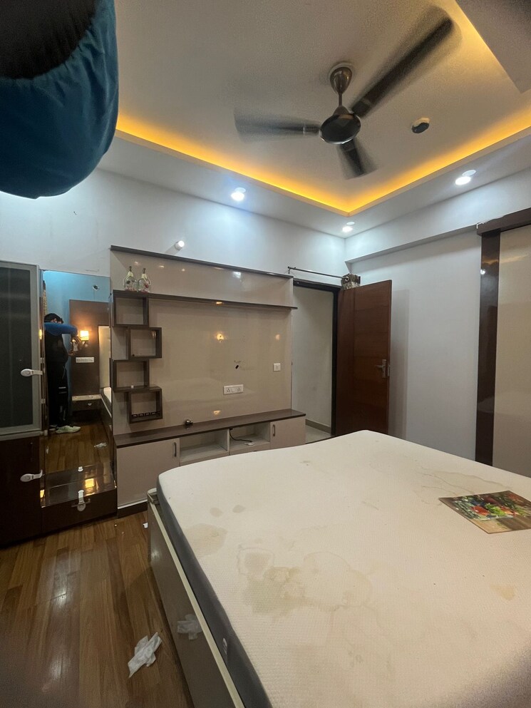 Kitchen, nimbus-the-golden-palm 1 RK 600 Sq.Ft. Apartment In Sector 168 Noida 9549496