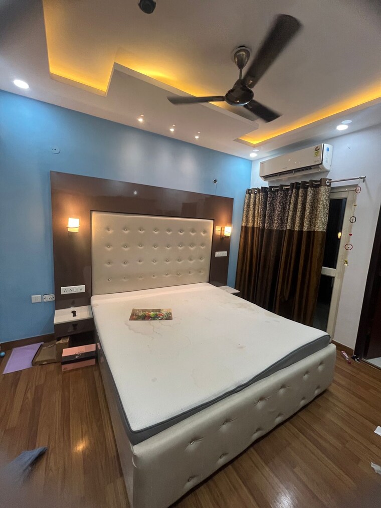 Master Bedroom, nimbus-the-golden-palm 1 RK 600 Sq.Ft. Apartment In Sector 168 Noida 9549496