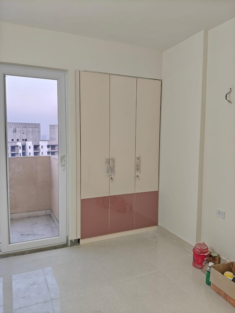 Room, tata-eureka-park 3 Bedroom 1575 Sq.Ft. Apartment In Sector 150 Noida 9549505