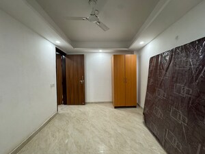 Room in 1 BHK Builder Floor at Freedom Fighters Enclave – for Rent