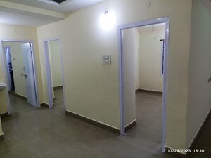 Room in 3 BHK Apartment at Sheela Nagar – for Sale