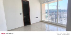 Room in 3 BHK Apartment at Ruparel Palacio Phase 1, Kandivali West – for Sale