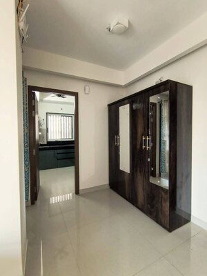 Room in 1 BHK Apartment at Mehta Harmony, Nalasopara East – for Sale