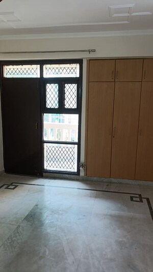 3 BHK Apartment For Rent in Sector 19 Dwarka