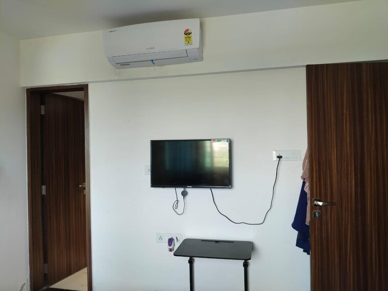 undefined, shreyas-palladium-grand 2 Bedroom 556 Sq.Ft. Apartment In Dhanori Pune 9549574