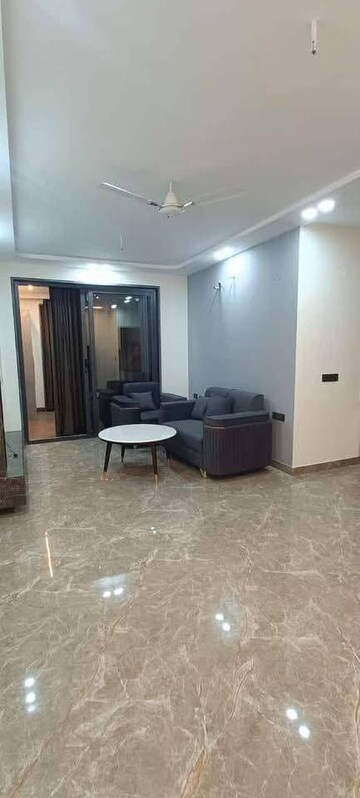 1 BHK Apartment For Rent in Ignou Road