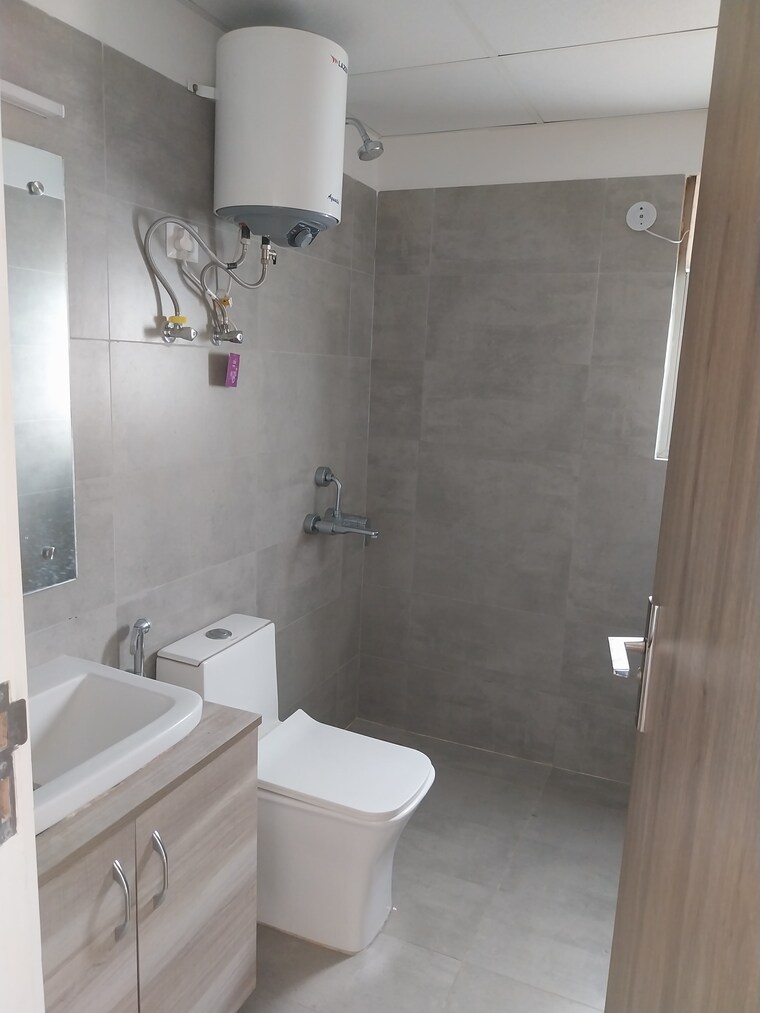 Bathroom, sector 82 2 Bedroom 930 Sq.Ft. Builder Floor In Sector 82 Gurgaon 9549606