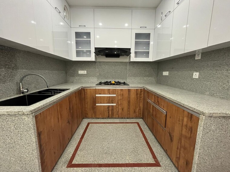 Kitchen, freedom fighters enclave 3 Bedroom 1600 Sq.Ft. Apartment In Freedom Fighters Enclave Delhi 9549587