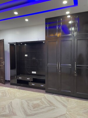 Furnished Amenities in 3 BHK Builder Floor at RWA Residential Society Sector 46, Sector 46 – for Rent