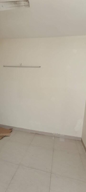 Room in 2 BHK Apartment at Shree Vardhman Mantra, Sector 67 – for Rent