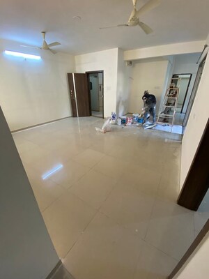 Living Room in 3.5 BHK Apartment at Kothrud – for Rent