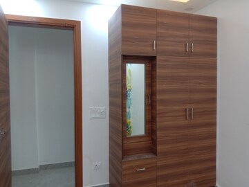 Room in 2 BHK Builder Floor at Dwarka Mor – for Sale