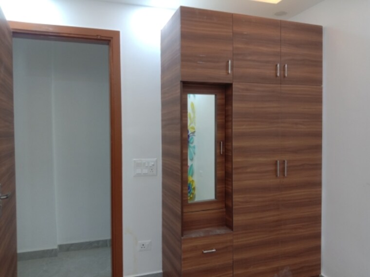 Room, dwarka mor 2 Bedroom 585 Sq.Ft. Builder Floor In Dwarka Mor Delhi 9549632