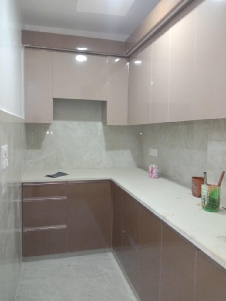 Kitchen, dwarka mor 2 Bedroom 585 Sq.Ft. Builder Floor In Dwarka Mor Delhi 9549632