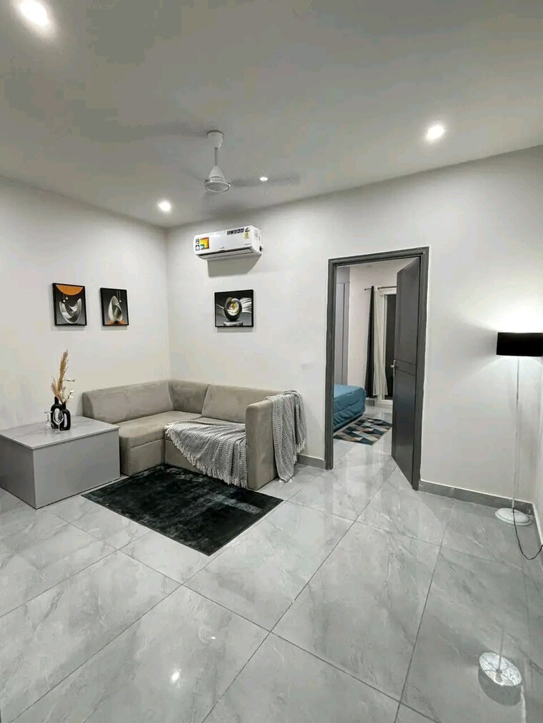 Living Room, chattarpur 1 Bedroom 500 Sq.Ft. Apartment In Chattarpur Delhi 9549649