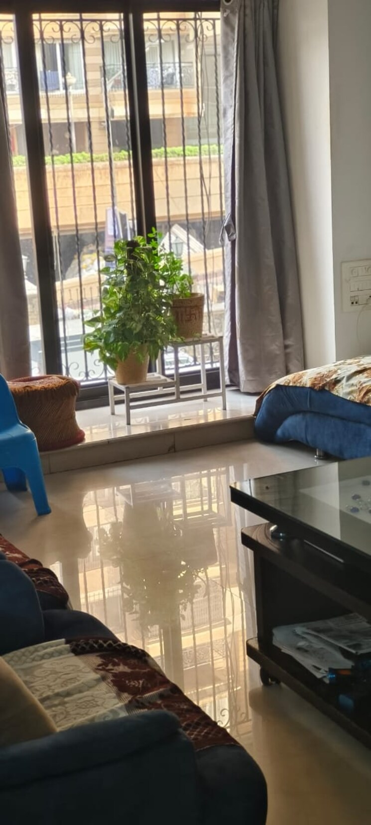 Living Room, raheja-crest-1-co-operative-housing-society-limite 3 Bedroom 1425 Sq.Ft. Apartment In Andheri West Mumbai 9549651