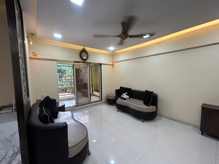 Living Room, kalpataru-immensa-b 2 Bedroom 600 Sq.Ft. Apartment In Kolshet Road Thane 9549657