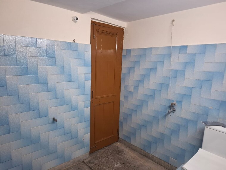 Room, sector 56 2 Bedroom 1240 Sq.Ft. Independent House In Sector 56 Noida 9549665