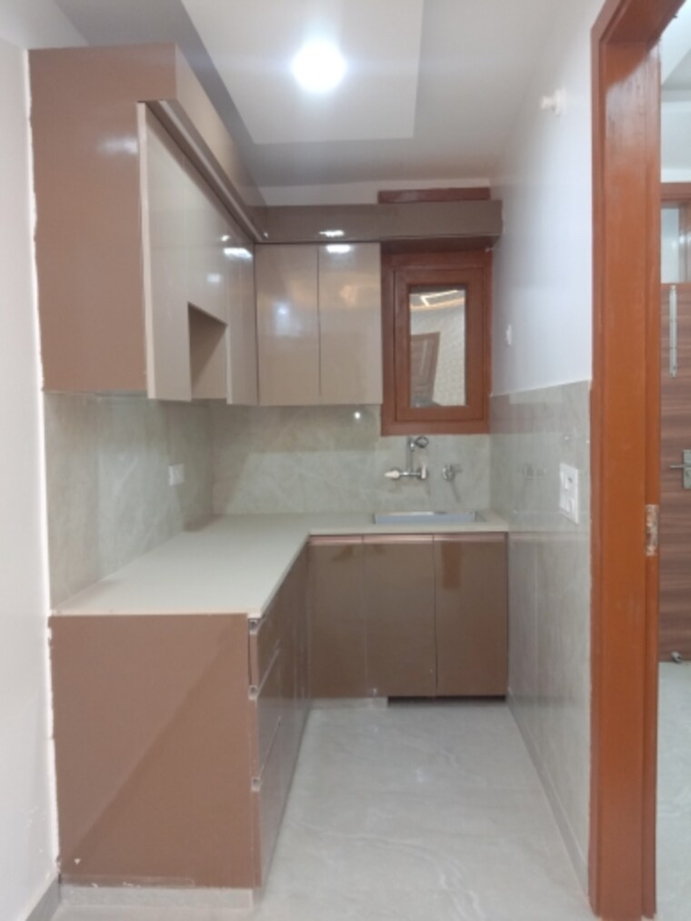 Kitchen, dwarka mor 1 Bedroom 405 Sq.Ft. Builder Floor In Dwarka Mor Delhi 9549662