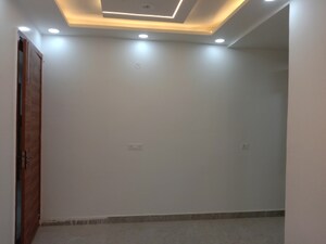 Room in 1 BHK Builder Floor at Dwarka Mor – for Sale