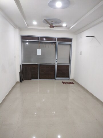 Team Area in  Shop at WaghodiA-Dabhoi Ring Road – for Sale