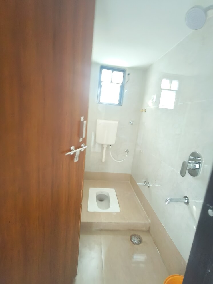 Attached Bathroom, ashoka marg 3 Bedroom 1500 Sq.Ft. Apartment In Ashoka Marg Nashik 9549675