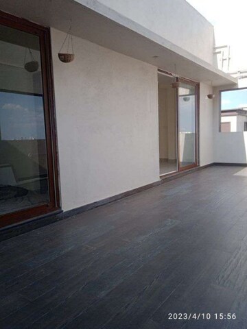 Room in 4 BHK Apartment at Skav Ohana, Kr Puram – for Sale