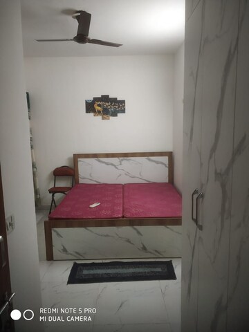 2 BHK Apartment For Rent in Shree Vardhman Green Court, Sector 90