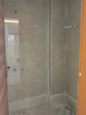 Furnished Amenities in 2 BHK Builder Floor at Dwarka Mor – for Sale