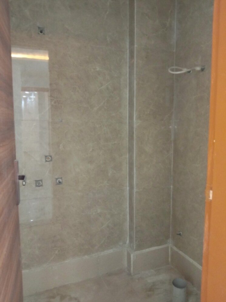 undefined, dwarka mor 2 Bedroom 586 Sq.Ft. Builder Floor In Dwarka Mor Delhi 9549691