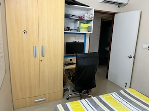 Team Area in 2 BHK Apartment at Amanora Aspire Towerss, Hadapsar – for Rent