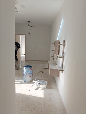 Master Bedroom in 2 BHK Apartment at Sector 93 – for Rent