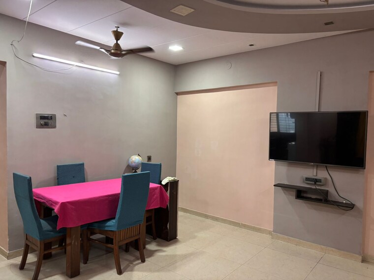 Master Bedroom, om-sai-plaza 2 Bedroom 600 Sq.Ft. Apartment In Ghodbunder Road Thane 9549704