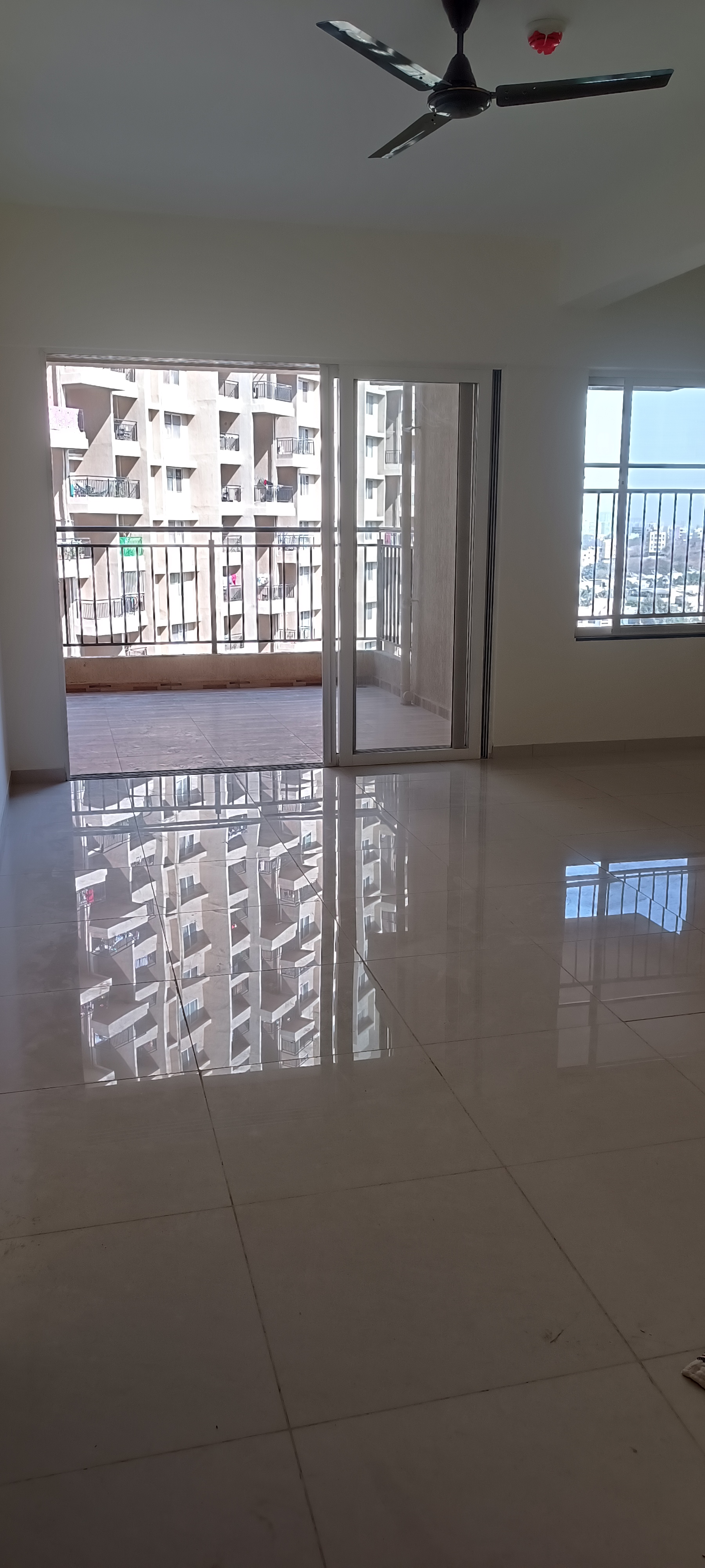 2 BHK Apartment For Rent in Kolte Patil Life Republic