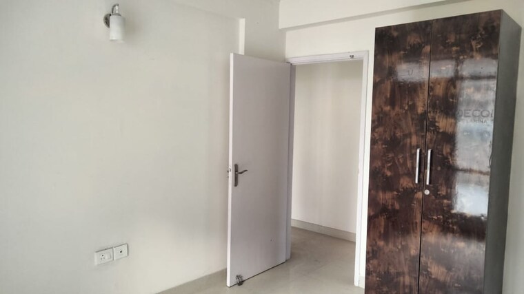 Room, pareena-the-elite-residences 3.5 Bedroom 2285 Sq.Ft. Apartment In Sector 99 Gurgaon 9549756