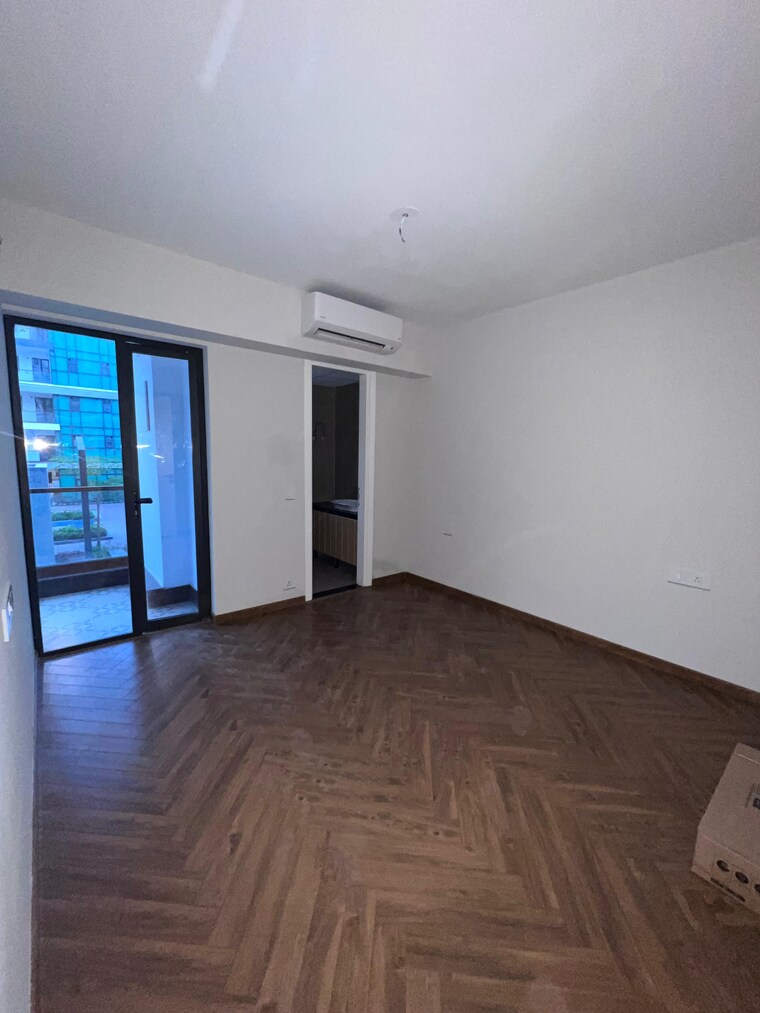 Room, milan-cghs 3 Bedroom 2350 Sq.Ft. Apartment In Sector 39 Gurgaon 9549773