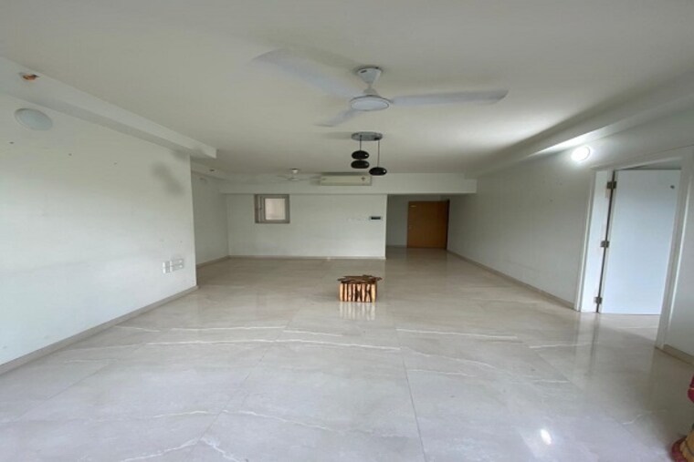 Room, godrej-the-trees 2.5 Bedroom 850 Sq.Ft. Apartment In Vikhroli East Mumbai 9549747