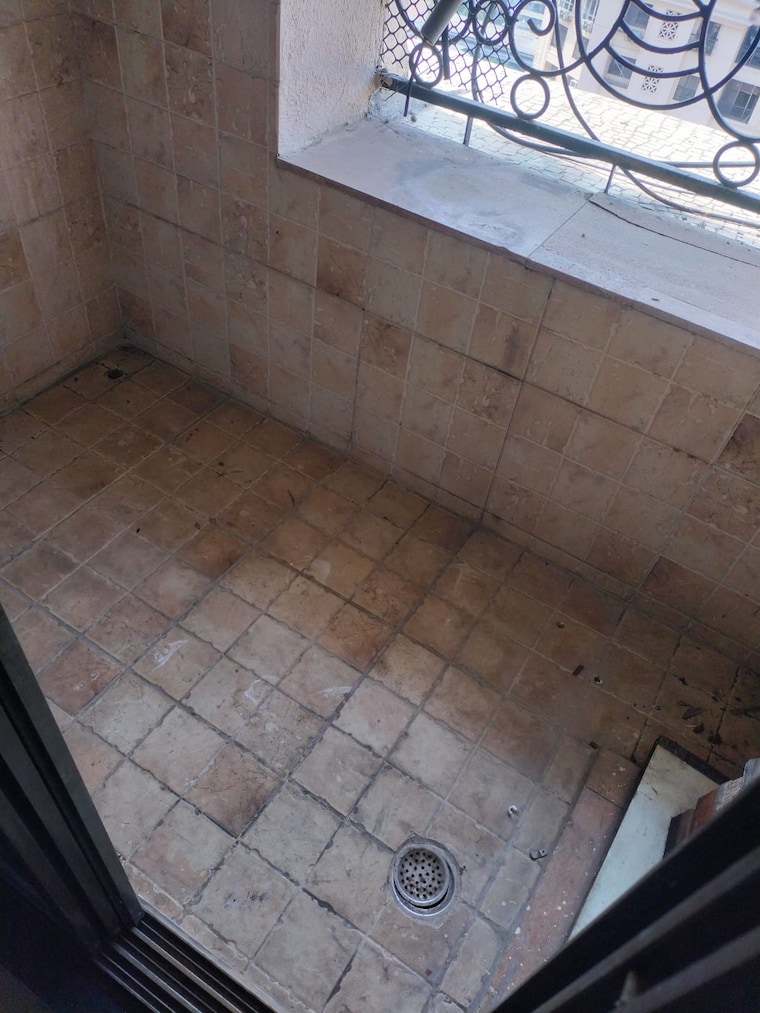 Kitchen, regency-towers 2 Bedroom 850 Sq.Ft. Apartment In Kavesar Thane 9549772