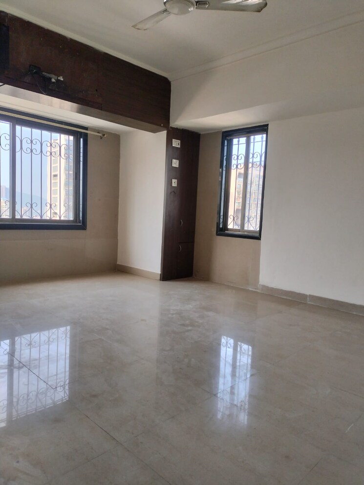 Room, regency-towers 2 Bedroom 850 Sq.Ft. Apartment In Kavesar Thane 9549772