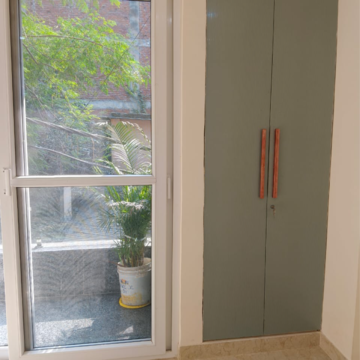 Room in 3 BHK Builder Floor at Chattarpur – for Rent