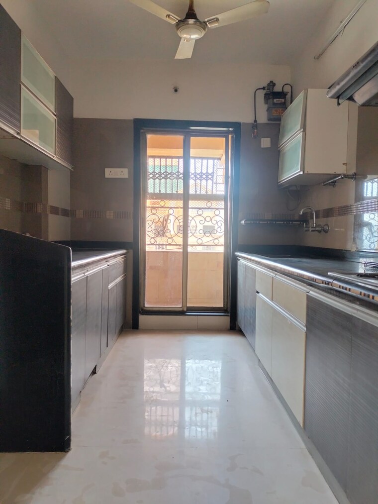 Kitchen, regency-towers 2 Bedroom 850 Sq.Ft. Apartment In Kavesar Thane 9549772