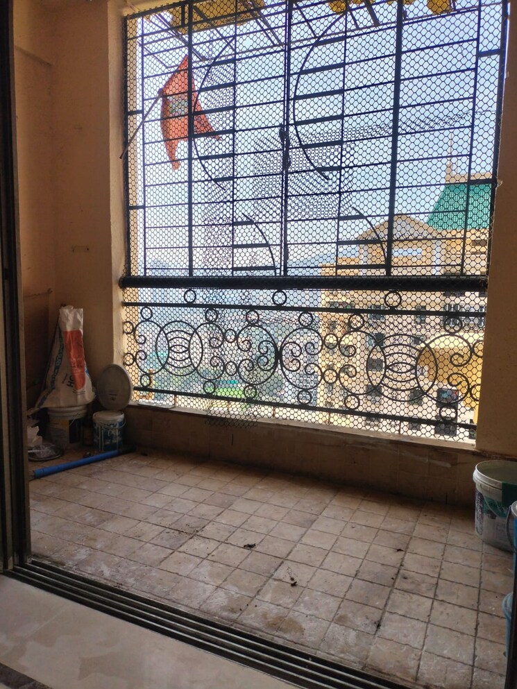 Balcony, regency-towers 2 Bedroom 850 Sq.Ft. Apartment In Kavesar Thane 9549772